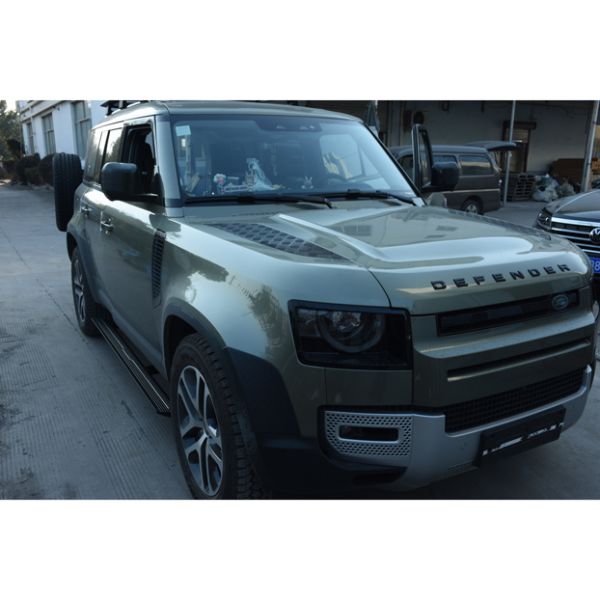 Nomad Power Side Steps - Land Rover Defender 110 4d 20on